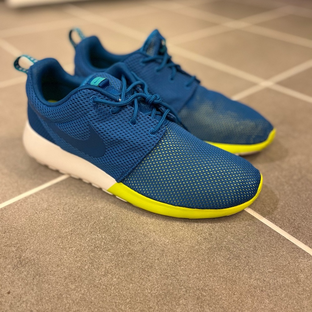 Nike Rosherun Shoes Sneakers new blue yellow 511881 400 Roshe Run Men’s Size 10